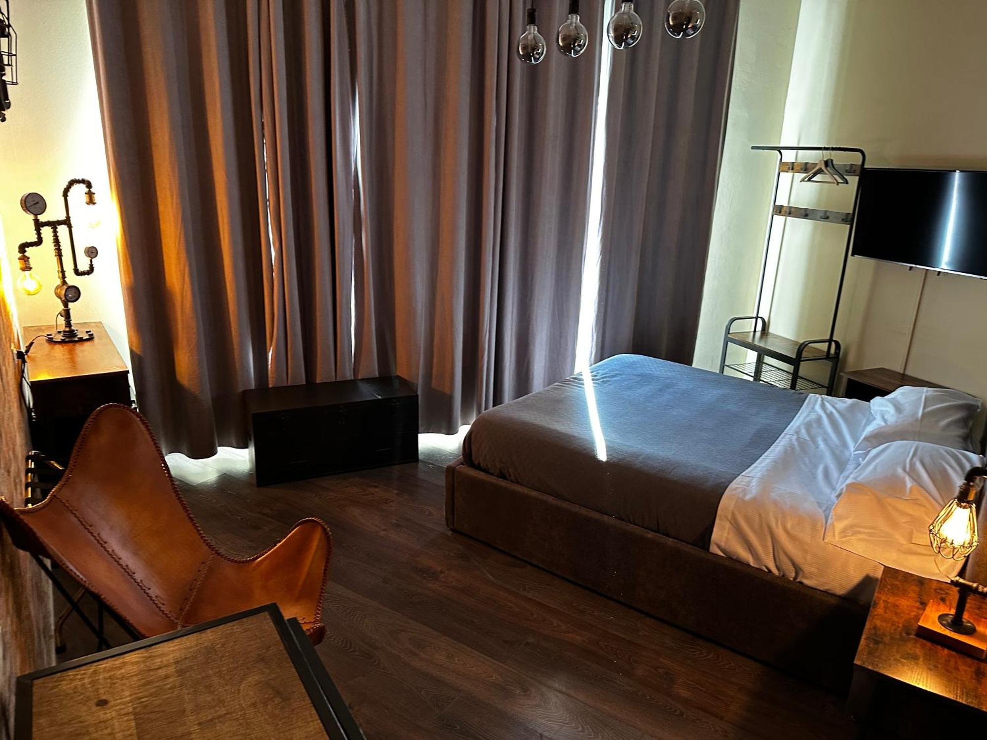 Suite Lame 37 Rental Rooms — Photos 1